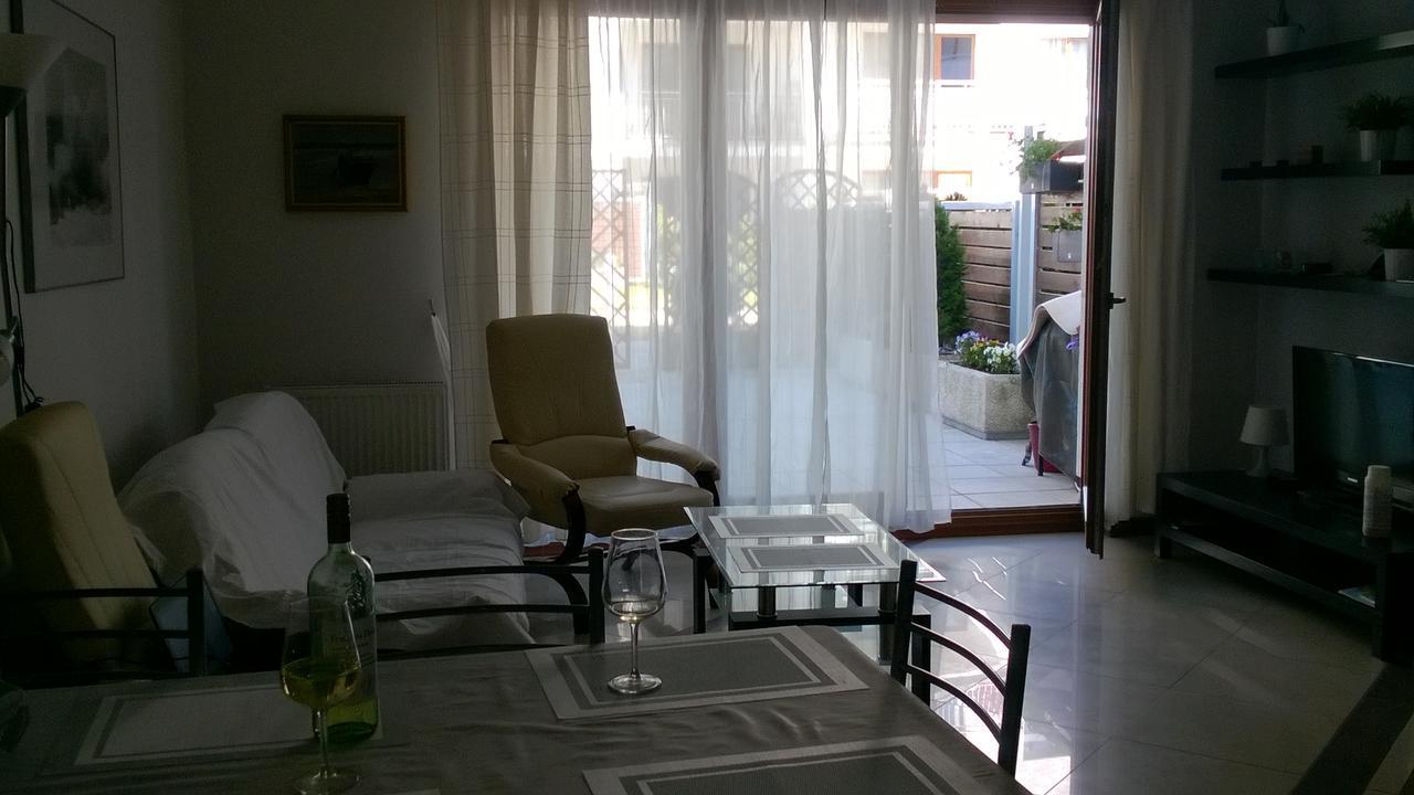Swinoujscie Platan Patio 6 - Berry Apartments Esterno foto